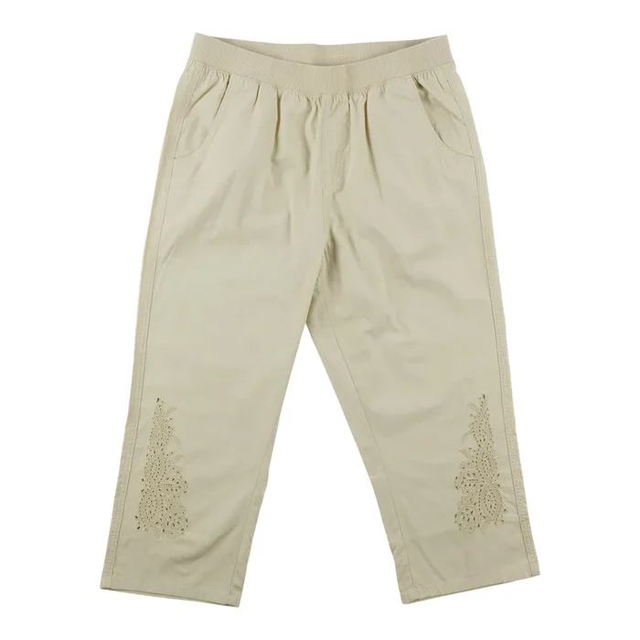 Classic Editions Women’s Summer Look Embroidered Capris