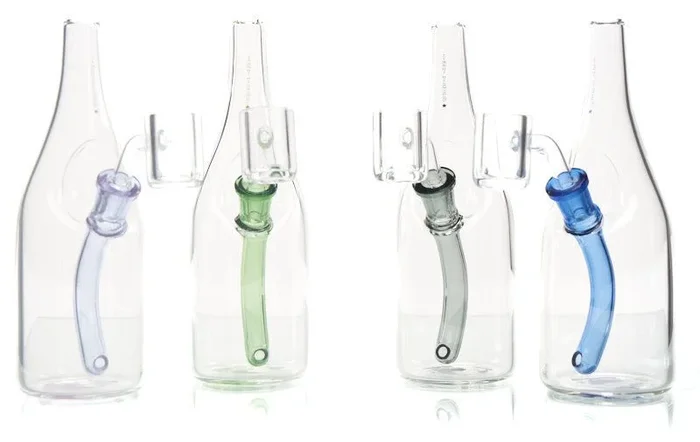 International Trap Star Sake Bottle Dab Rig